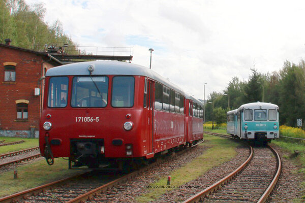 Sonderfahrt mit historischen Triebwagen nach Neustrelitz
