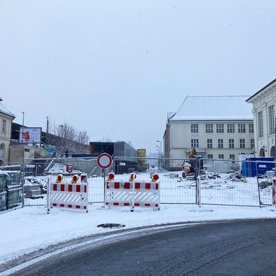 Neugestaltung des Bahnhofsplatzes (Schnee)