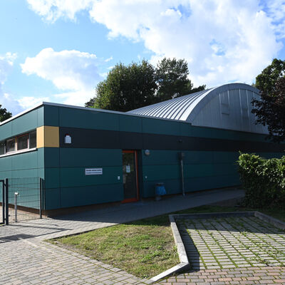 Oranienburg Sporthalle Waldschule Außen