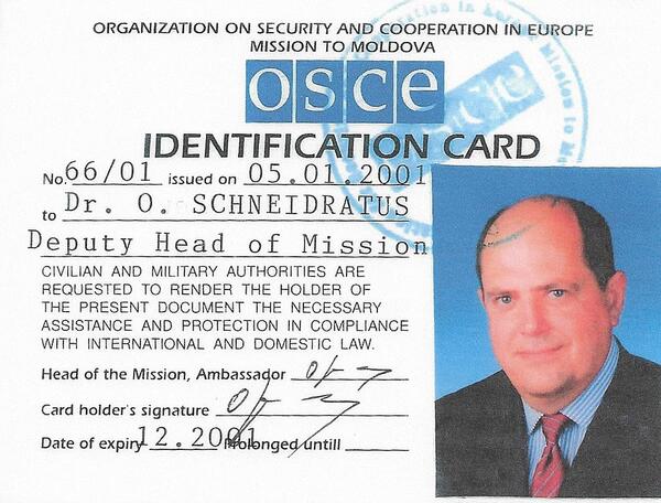Oswald_Schneidratus,_OSCE_(2001)